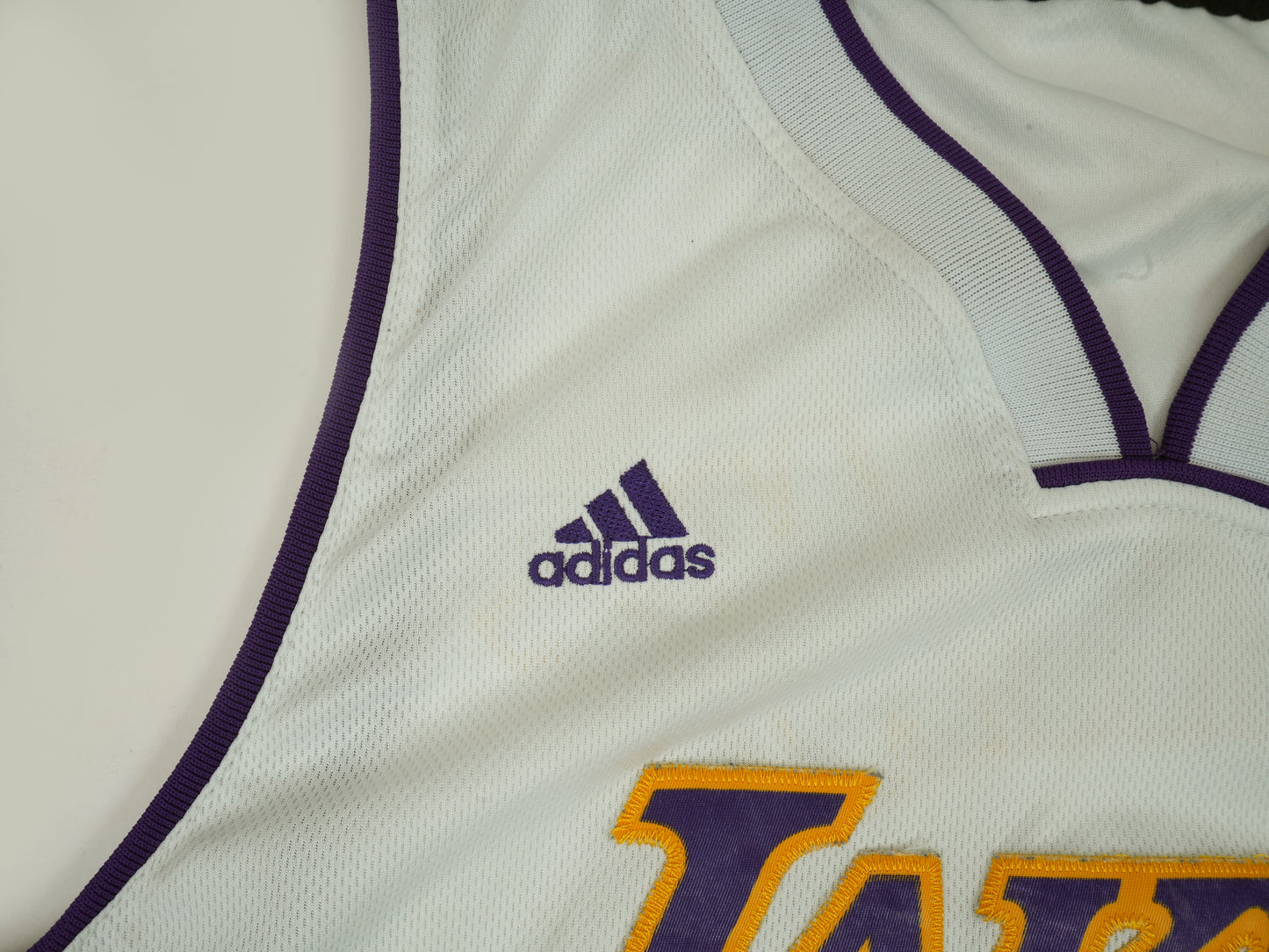 Adidas NBA Los Angeles Lakers Kobe Bryant #24 Swingman Jersey - Sunday White Edition