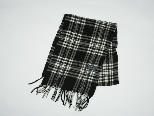 Vintage Burberrys of London Check Scarf - 100% Lambswool Made in England